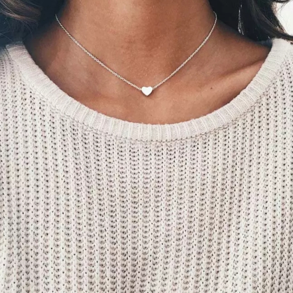 Cute Dainty Short Heart Necklace